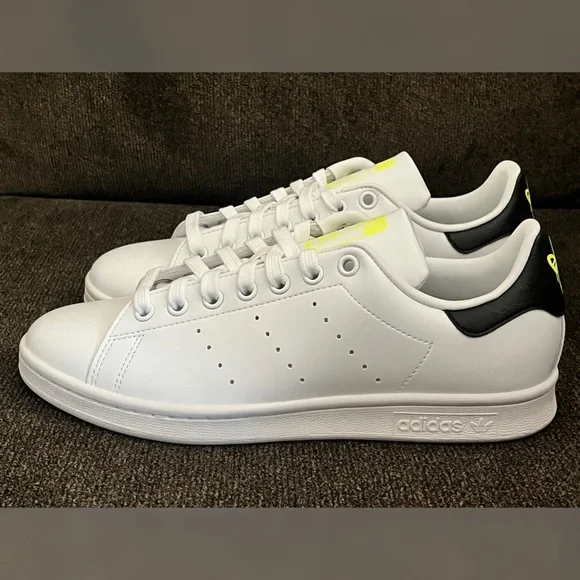 adidas gazelle silver green womens adidas Megaride - Solar Yellow/Black-Silver